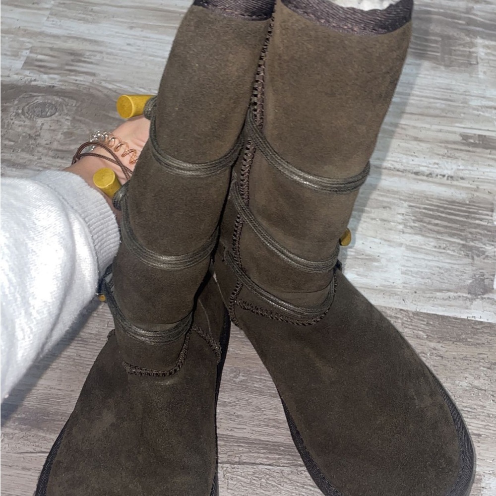 emu boots - Picture 2 of 4